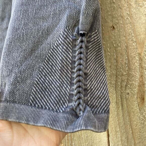 Aerie Bike Shorts - Picture 2 of 4